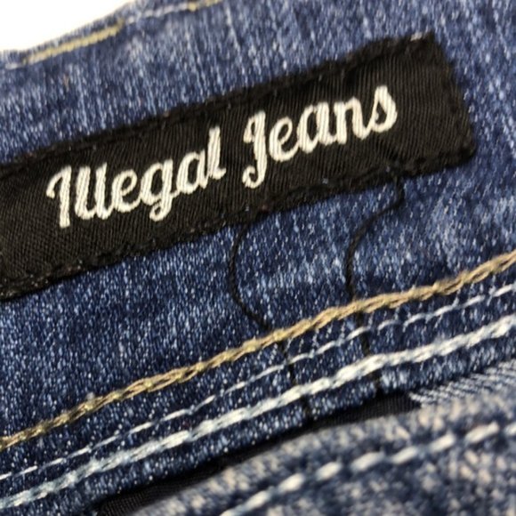 LIKE NEW VINTAGE ILLEGAL DENIM CAPRIS 11/31x16 ⭐ - Picture 2 of 7